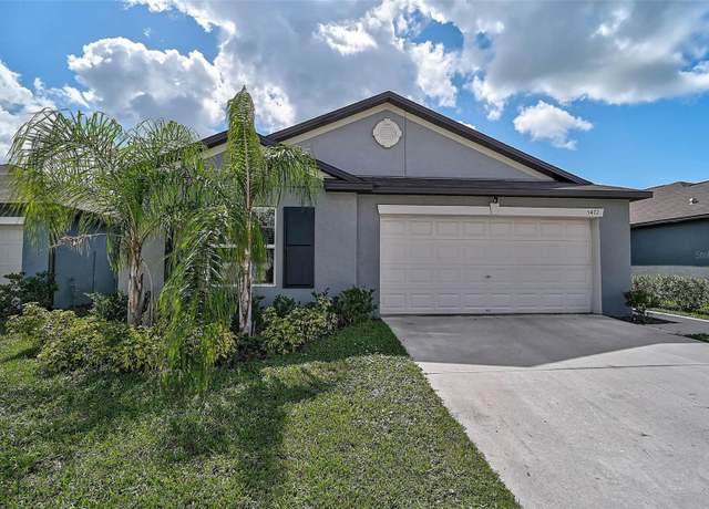 Property at 5472 Blue Azure Dr, Wimauma, FL 33598, 4 beds, 2 baths