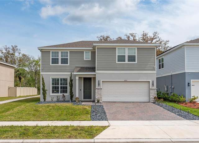 Property at 4991 Royal Point Ave, Kissimmee, FL 34746, 4 beds, 3 baths