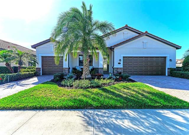Property at 324 Whispering Palms Ln, Bradenton, FL 34212, 4 beds, 3 baths