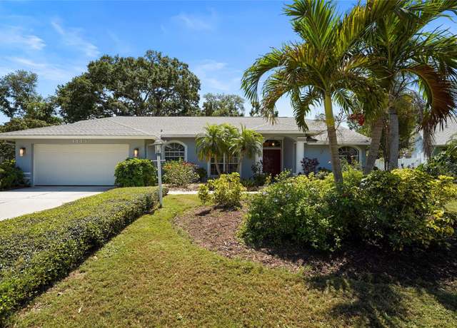 Property at 4449 Greenfield Ave, Sarasota, FL 34233, 4 beds, 2 baths