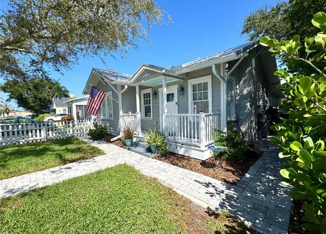 Property at 721 Myrtle Ave, Venice, FL 34285, 3 beds, 2 baths