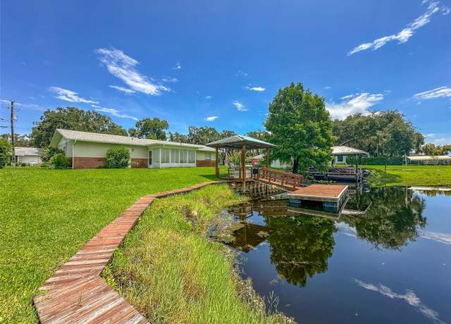 Property at 1220 Mossy Oak Dr, Inverness, FL 34450, 2 beds, 2 baths
