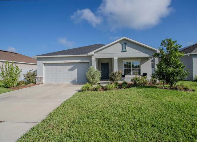 Property at 3977 Fescue St, Clermont, FL 34714, 4 beds, 3 baths