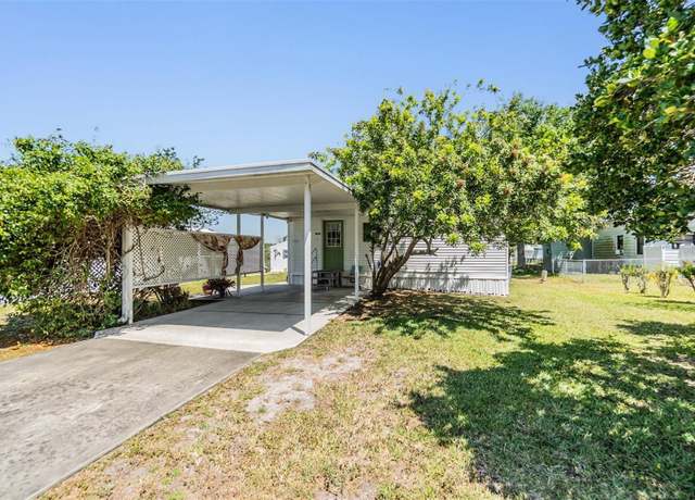 Property at 3636 Lazy Lake Dr S, Lakeland, FL 33801, 3 beds, 2 baths