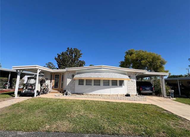 Property at 146 Jacaranda Dr, Leesburg, FL 34748, 2 beds, 2 baths