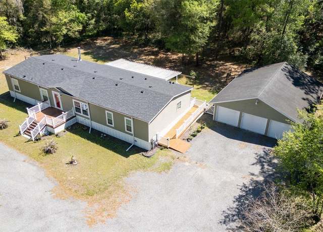 Property at 4709 NE Jacksonville Rd, Ocala, FL 34479, 3 beds, 2 baths