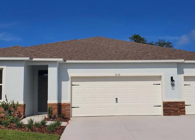 Property at 1032 Morfontaine St, Daytona Beach, FL 32124, 4 beds, 3 baths