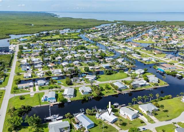 Property at 731 Tangerine Ct, Punta Gorda, FL 33950, 2 beds, 2 baths