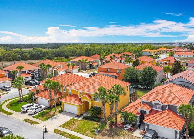 Property at 131 Stella Pass, Davenport, FL 33837, 6 beds, 4.5 baths