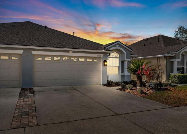 Property at 31806 Larkenheath Dr, Wesley Chapel, FL 33543, 2 beds, 2 baths