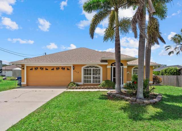 Property at 715 Lehigh Rd, Venice, FL 34293, 2 beds, 2 baths