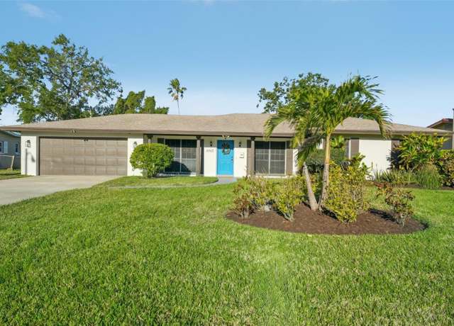 Property at 4065 38th St S, St Petersburg, FL 33711, 3 beds, 2 baths