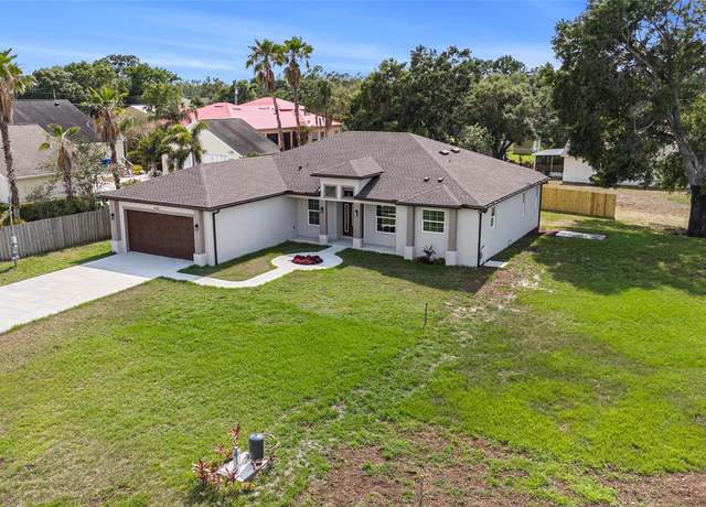 Property at 9416 Bullfrog Ct, Gibsonton, FL 33534, 4 beds, 3 baths