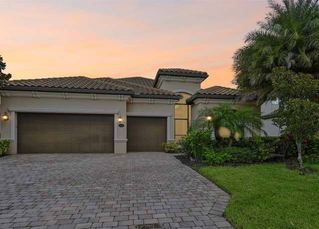 Property at 13215 Ramblewood Trl, Bradenton, FL 34211, 4 beds, 3 baths