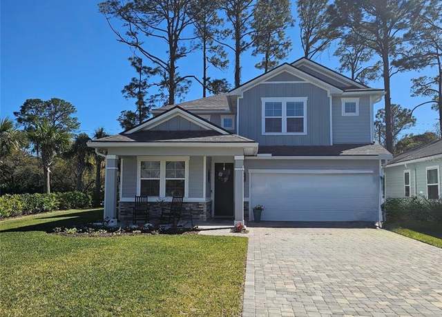 Property at 27 Moana Ct S, Palm Coast, FL 32137, 4 beds, 3.5 baths