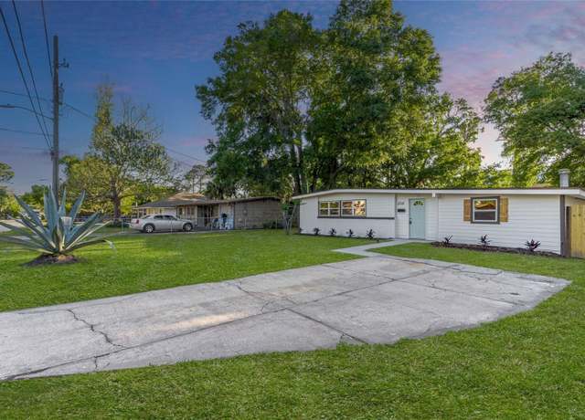 Property at 2716 Herrick Dr, Jacksonville, FL 32211, 3 beds, 1.5 baths