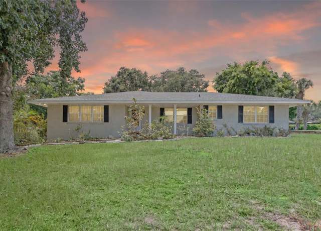 Property at 1636 Morning Dr, Clermont, FL 34711, 3 beds, 2.5 baths
