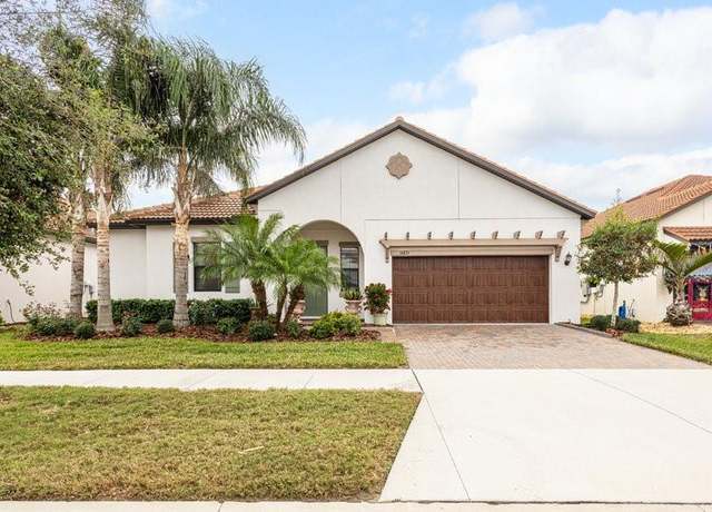 Property at 16831 Banner Shell Pl, Wimauma, FL 33598, 2 beds, 2.5 baths