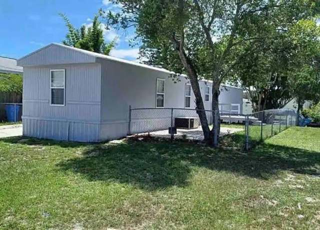 Property at 5830 Portsmouth Dr, Tampa, FL 33615, 3 beds, 2 baths