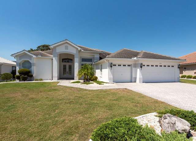Property at 2231 Platinum Dr, Sun City Center, FL 33573, 4 beds, 3 baths