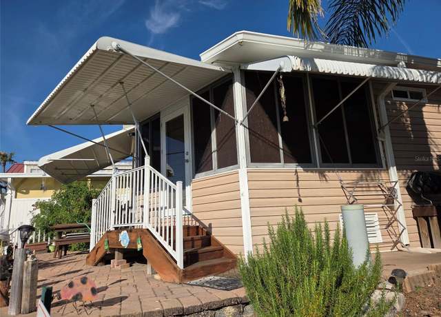 Property at 7950 State Road 78 W #83, Okeechobee, FL 34974, 1 bed, 1.5 baths