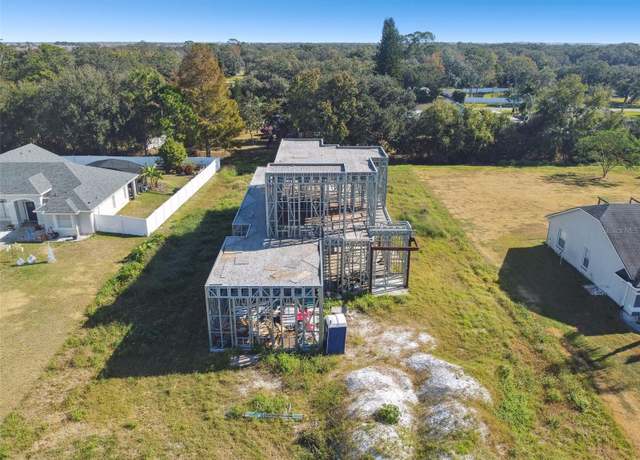 Property at 3225 Parkwood Ct, Kissimmee, FL 34744, 4 beds, 3.5 baths