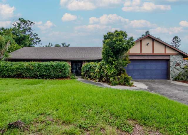 Property at 5101 Estates Cir, Sarasota, FL 34243, 3 beds, 2 baths