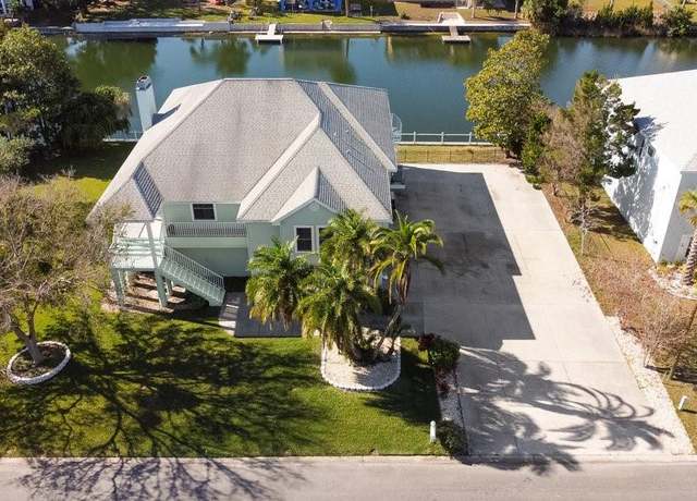 Property at 3207 Hibiscus Dr, Hernando Beach, FL 34607, 4 beds, 3 baths