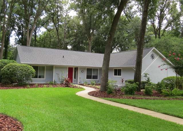 Property at 10119 SW 39th Pl, Gainesville, FL 32608, 3 beds, 2 baths