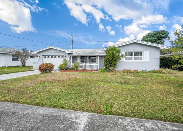 Property at 11095 56th Ave N, Seminole, FL 33772, 2 beds, 2 baths