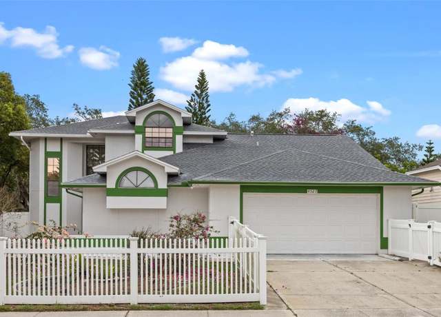 Property at 4527 Sandhurst Dr, Orlando, FL 32817, 4 beds, 3 baths