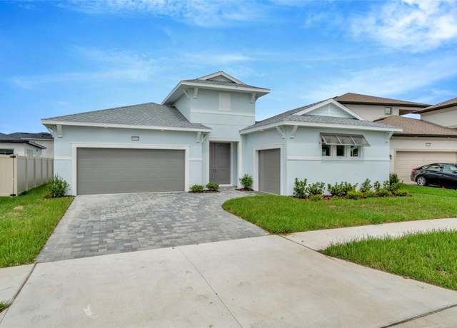 Property at 10520 Purple Thistle Way, San Antonio, FL 33576, 4 beds, 3.5 baths