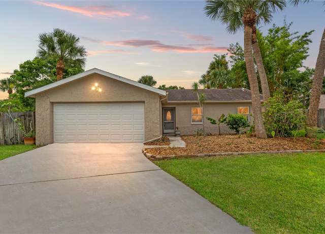 Property at 1909 Dover Ct, Oldsmar, FL 34677, 4 beds, 2 baths