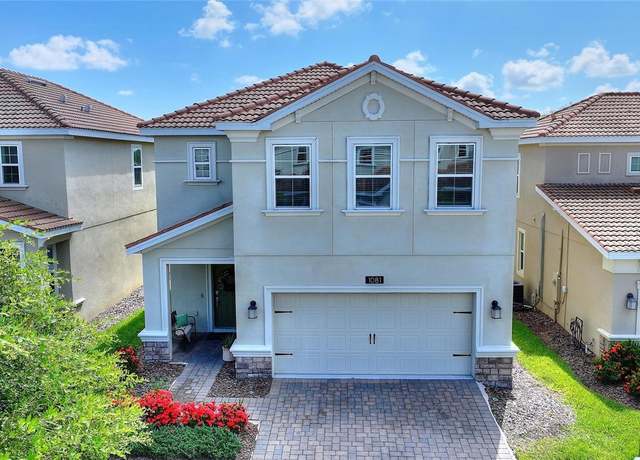 Property at 1081 Trappers Trail Loop, Davenport, FL 33896, 3 beds, 2.5 baths