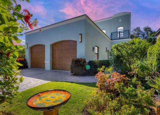 Property at 1884 Grove St, Sarasota, FL 34239, 3 beds, 3 baths
