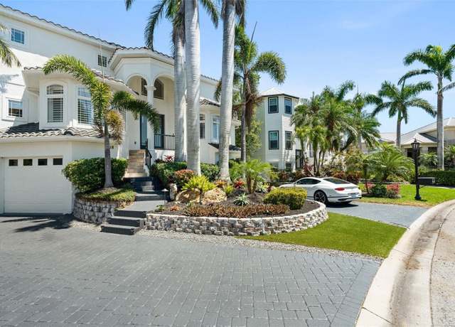 Property at 7118 Hawks Harbor Cir, Bradenton, FL 34207, 3 beds, 4.5 baths