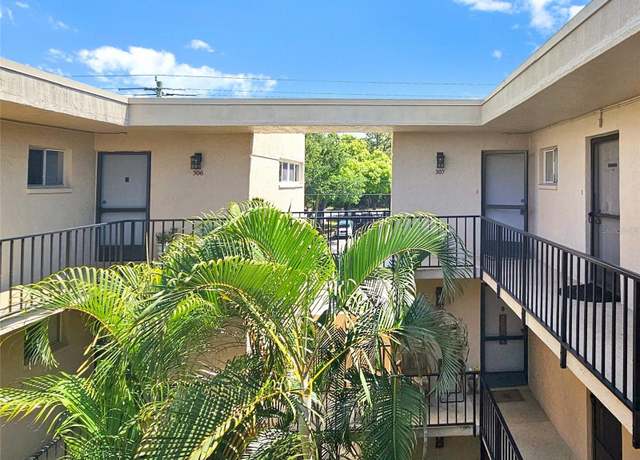 Property at 2763 Woodgate Ln #307, Sarasota, FL 34231, 1 bed, 1 bath