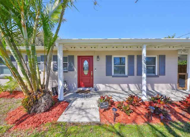 Property at 3911 W Wallace Ave, Tampa, FL 33611, 5 beds, 2 baths