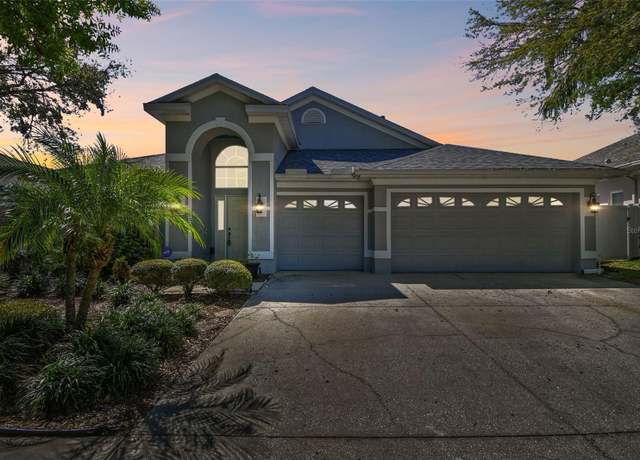 Property at 1210 Paradise Lake Dr, Tarpon Springs, FL 34689, 4 beds, 3 baths