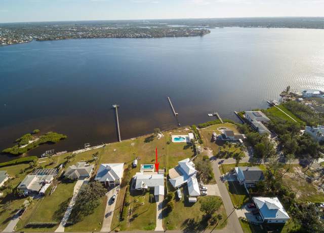 Property at 4511 7th Street Ct E, Ellenton, FL 34222, 2 beds, 2.5 baths