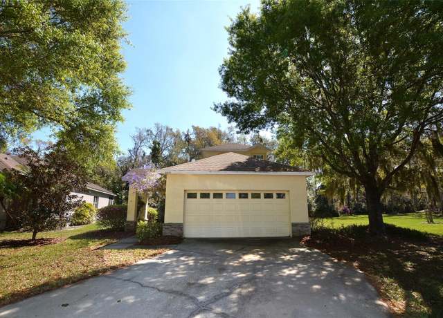 Property at 6620 Lake Clark Dr, Lakeland, FL 33813, 3 beds, 2.5 baths