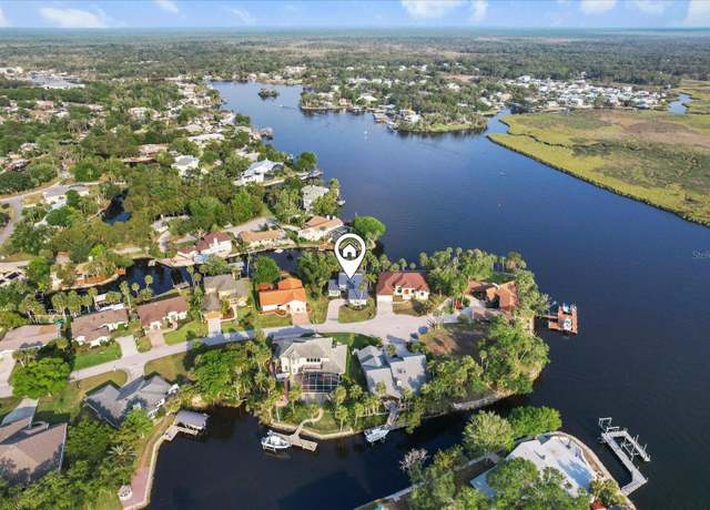Property at 5259 S Stetson Point Dr, Homosassa, FL 34448, 3 beds, 2 baths