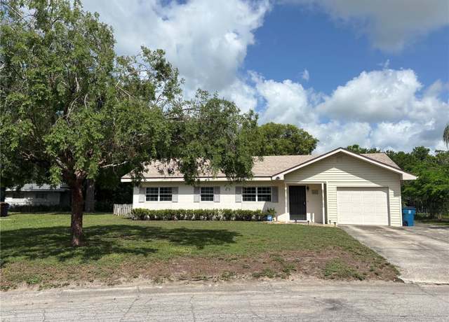 Property at 816 Casselberry Dr, Lake Wales, FL 33853, 2 beds, 1 bath