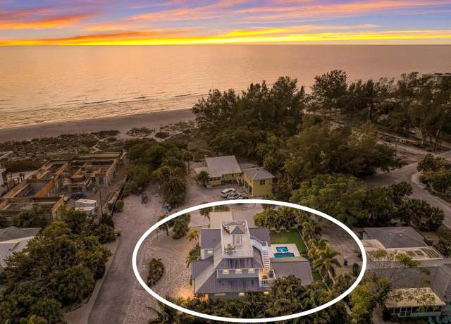 Property at 112 50th St, Holmes Beach, FL 34217, 4 beds, 5.5 baths