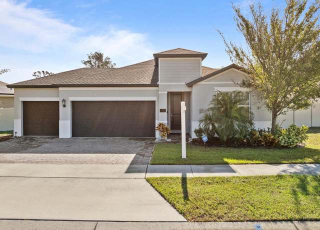 Property at 528 Bellissimo Pl, Howey In The Hills, FL 34737, 4 beds, 2 baths