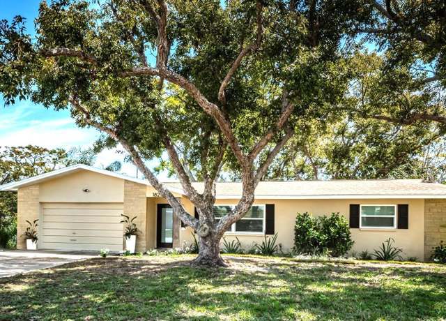 Property at 1825 Alberta Dr, Clearwater, FL 33756, 3 beds, 2 baths