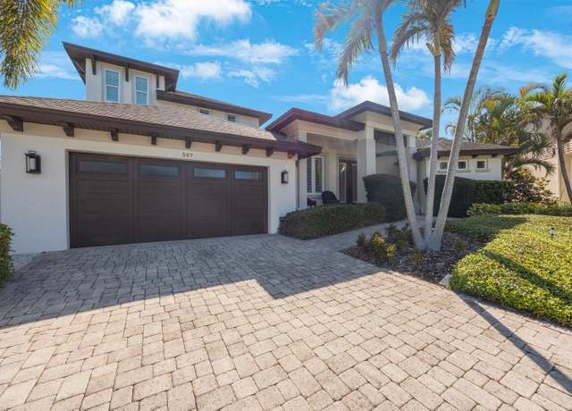Property at 597 Bay St, Palm Harbor, FL 34683, 4 beds, 3 baths