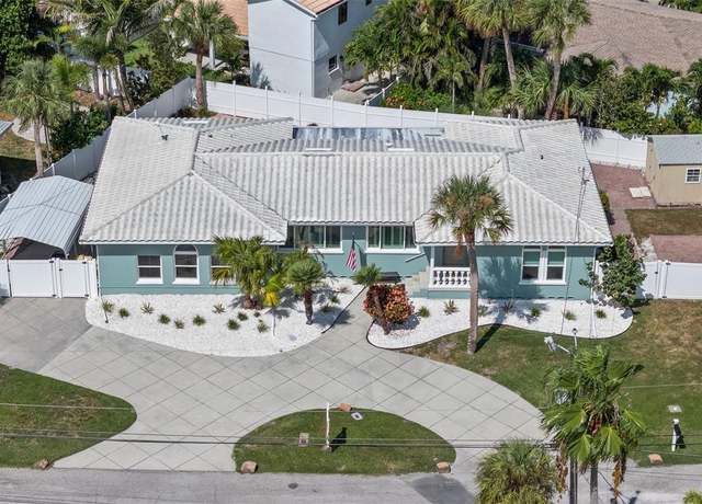 Property at 976 Narcissus Ave, Clearwater Beach, FL 33767, 4 beds, 3 baths