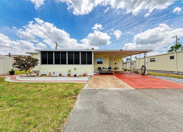 Property at 5115 5th A St E, Bradenton, FL 34203, 2 beds, 1.5 baths