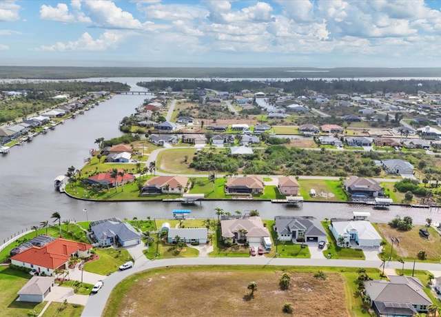 Property at 9382 Rosebud Cir, Port Charlotte, FL 33981, 3 beds, 2 baths